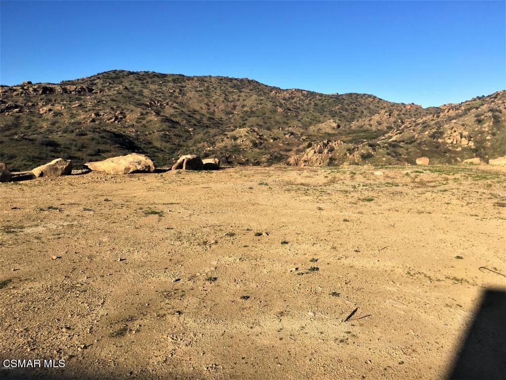 142 Saddlebow Rd, Bell Canyon, CA 91307